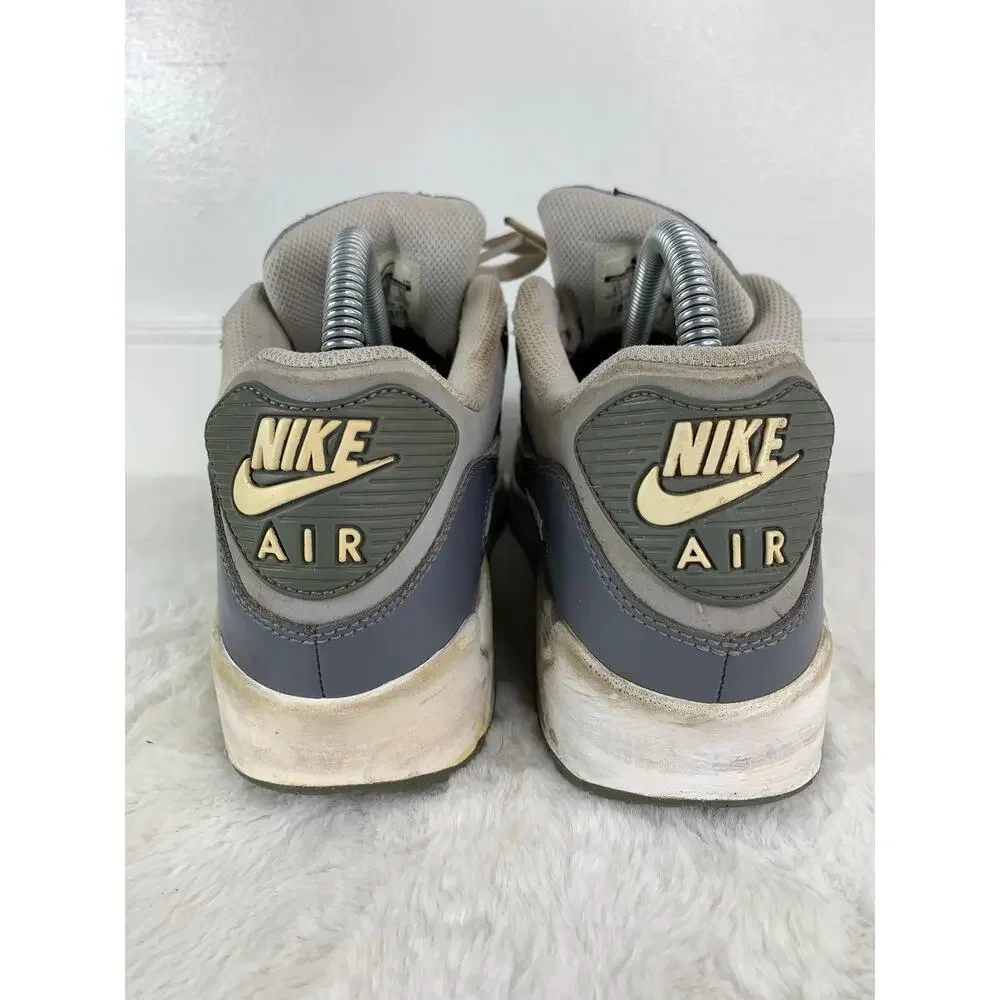 Nike Air Max 90 Sneakers 724821-003 Gray Youth Size 6